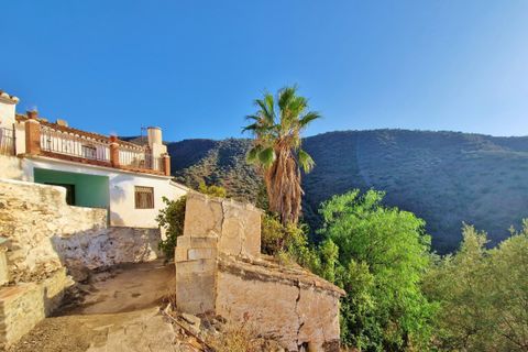 Landsbyhus i Canillas De Aceituno, Malaga, Canillas De Aceituno - € 54.000 | Ref: AX1410 - foto 1