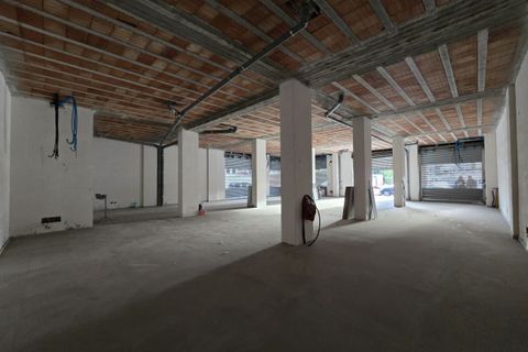 L'establiment comercial a Volla, Naples, Volla - € 3.800/mes | Ref: LSU-1621 - foto 7