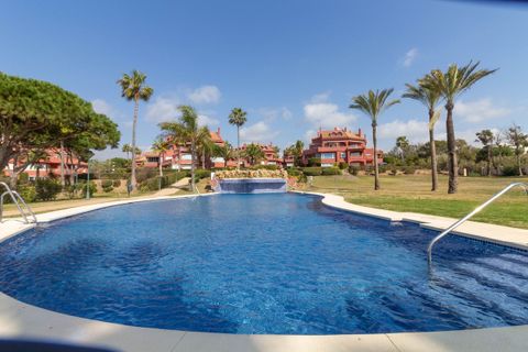 Apartment in Elviria, Malaga, Elviria - € 675,000 | Ref: MLS87383V - photo 1