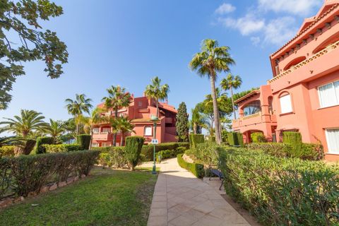 Apartment in Elviria, Malaga, Elviria - € 675,000 | Ref: MLS87383V - photo 28