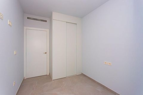 Lejlighed i Torrevieja, Alicante, Torrevieja - € 300.000 | Ref: HO700086 - foto 19