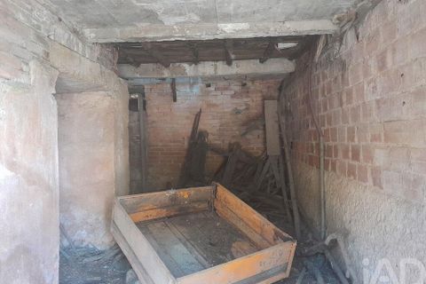 Byhus i Covilha, Castelo Branco, Covilha - € 22.500 | Ref: 740080 - foto 8
