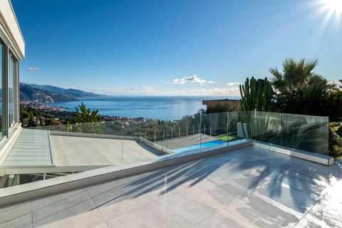 Villa a Roquebrune-Cap-Martin, Alpes-Maritimes, Roquebrune-Cap-Martin - € 3.950.000 | Ref: HH-15966953 - foto 5