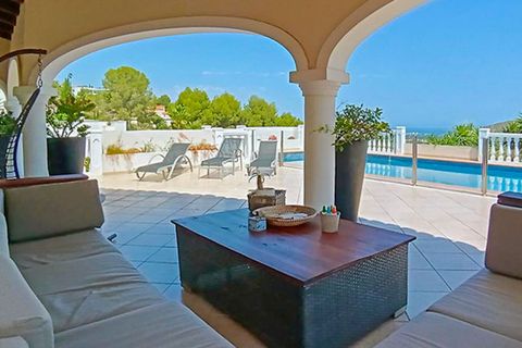 Villa in Pedreguer, Alicante - foto 1