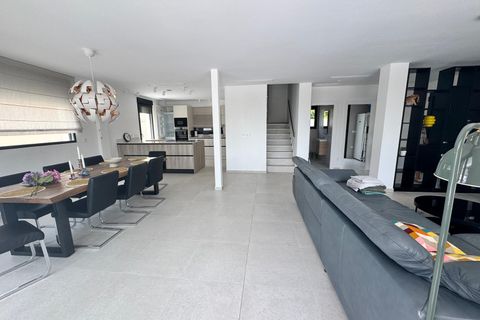Villa in La Marina, Alicante, La Marina - € 660.000 | Ref: 1601 - foto 5