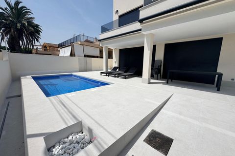 Villa in La Marina, Alicante, La Marina - € 660.000 | Ref: 1601 - foto 2