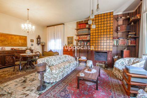 Villa a Magenta, Milan, Magenta - € 625.000 | Ref: Villa singola con tre appartamenti, via Manara 12 Magenta - foto 5