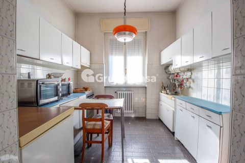 Villa a Magenta, Milan, Magenta - € 625.000 | Ref: Villa singola con tre appartamenti, via Manara 12 Magenta - foto 11