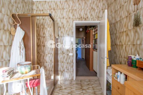Villa a Magenta, Milan, Magenta - € 625.000 | Ref: Villa singola con tre appartamenti, via Manara 12 Magenta - foto 19