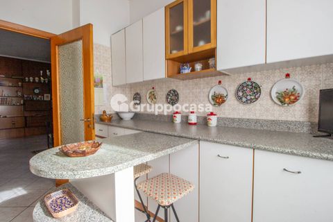 Villa a Magenta, Milan, Magenta - € 625.000 | Ref: Villa singola con tre appartamenti, via Manara 12 Magenta - foto 29