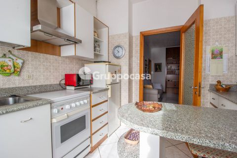 Villa a Magenta, Milan, Magenta - € 625.000 | Ref: Villa singola con tre appartamenti, via Manara 12 Magenta - foto 30
