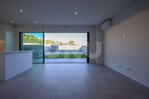 Rækkehus i Montenegro, Faro, Montenegro - € 850.000 | Ref: UNU.I.1725.20554 - foto 2