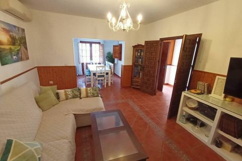 Villa i Cabra, Cordoba, Cabra - € 419.000 | Ref: AI-Chalet Los Girasoles - foto 6