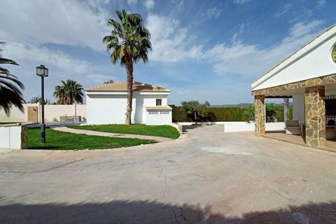 Villa i Cabra, Cordoba, Cabra - € 419.000 | Ref: AI-Chalet Los Girasoles - foto 20
