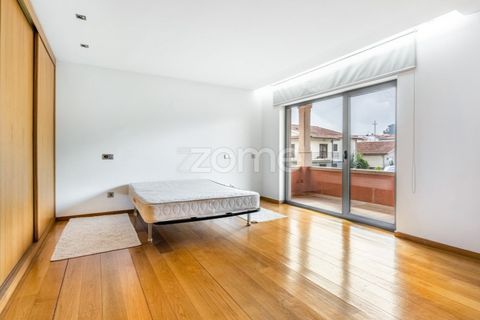 Villa i Ronfe, Braga, Ronfe - € 450.000 | Ref: ZMPT582120 - foto 16