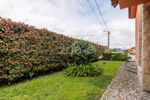 Villa i Ronfe, Braga, Ronfe - € 450.000 | Ref: ZMPT582120 - foto 23
