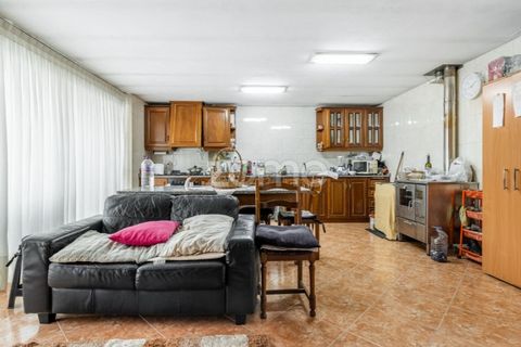 Villa i Ronfe, Braga, Ronfe - € 450.000 | Ref: ZMPT582120 - foto 27