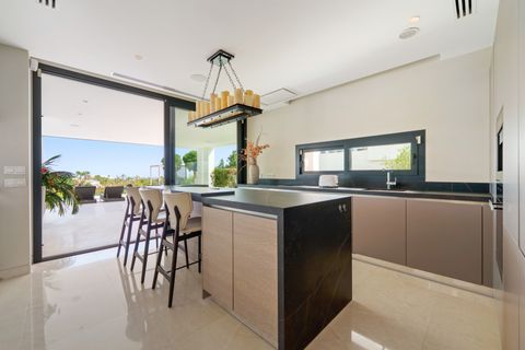 Villa a Marbella, Malaga, Marbella - € 4.995.000 | Ref: NEWV8942 - foto 6