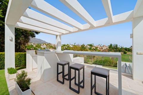 Villa a Marbella, Malaga, Marbella - € 4.995.000 | Ref: NEWV8942 - foto 17