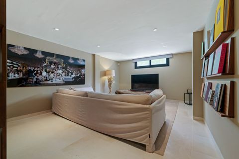 Villa a Marbella, Malaga, Marbella - € 4.995.000 | Ref: NEWV8942 - foto 25