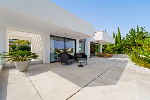 Villa a Marbella, Malaga, Marbella - € 4.995.000 | Ref: NEWV8942 - foto 31