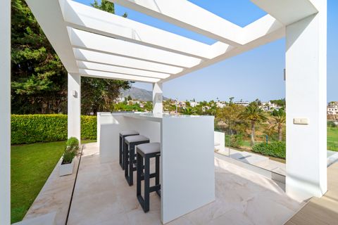 Villa a Marbella, Malaga, Marbella - € 4.995.000 | Ref: NEWV8942 - foto 35