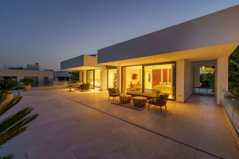 Villa a Marbella, Malaga, Marbella - € 4.995.000 | Ref: NEWV8942 - foto 48