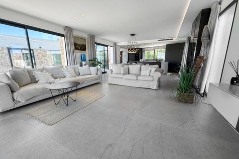 Villa i Denia, Alicante, Denia - € 1.649.000 | Ref: ES-DEN-019236 - foto 12