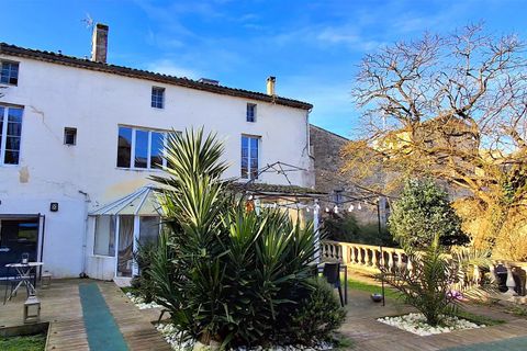 Villa i Blaye, Gironde, Blaye - € 559.600 | Ref: BVI82379 - foto 1