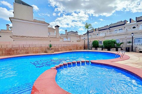 Rækkehus i Orihuela Costa, Alicante, Orihuela Costa - € 275.900 | Ref: BN-4200/3696 - foto 43