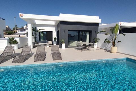 Villa i Rojales, Alicante, Rojales - € 810.750 | Ref: SDP05240AK/3696 - foto 1