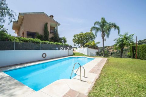 Villa i Estepona, Malaga, Estepona - € 390.000 | Ref: R5076673 - foto 7