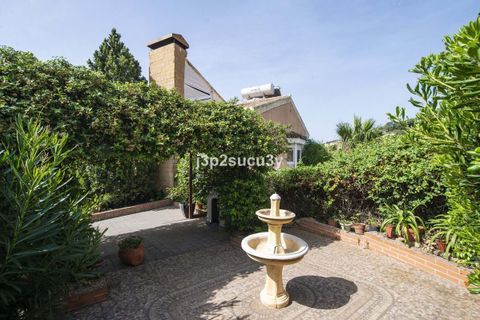 Villa i Estepona, Malaga, Estepona - € 390.000 | Ref: R5076673 - foto 13