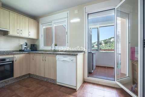 Villa i Estepona, Malaga, Estepona - € 390.000 | Ref: R5076673 - foto 16