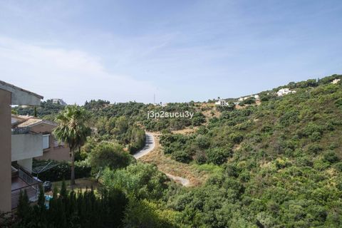 Villa i Estepona, Malaga, Estepona - € 390.000 | Ref: R5076673 - foto 20