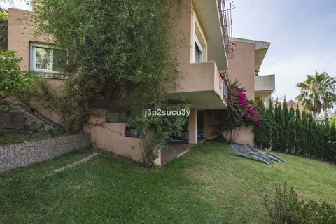 Villa i Estepona, Malaga, Estepona - € 390.000 | Ref: R5076673 - foto 34
