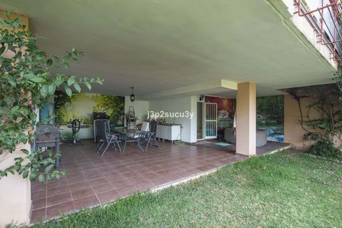 Villa i Estepona, Malaga, Estepona - € 390.000 | Ref: R5076673 - foto 36
