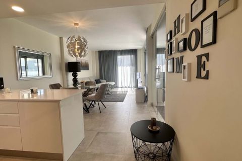 Leilighet i Estepona, Malaga, Estepona - € 420 000 | Ref: R5119318 - foto 10