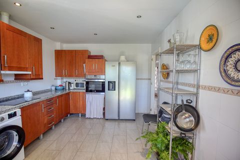 Villa i Manilva, Malaga, Manilva - € 575.000 | Ref: DPIe19176 - foto 11