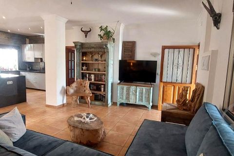 Villa a Riogordo, Malaga, Riogordo - € 360.000 | Ref: XL4631 - foto 4
