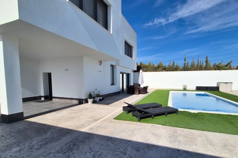 Villa i La Marina, Alicante, La Marina - € 1.491.600 | Ref: SP4725 - foto 46