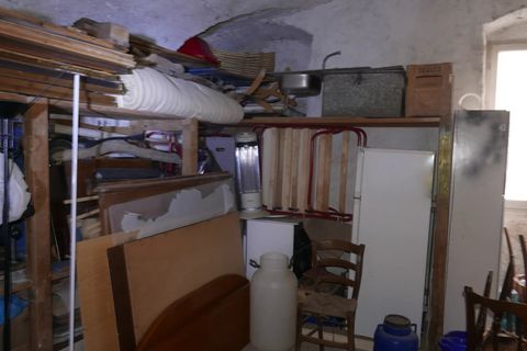 Landejendom i Dolceacqua, Imperia, Dolceacqua - € 150.000 | Ref: 83396503 - foto 24