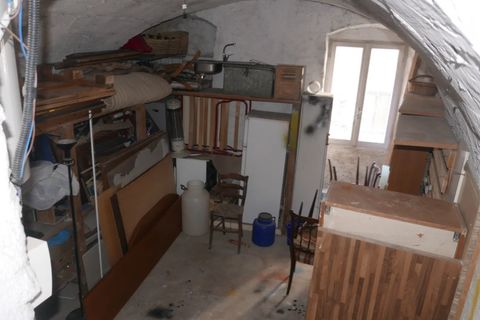 Landejendom i Dolceacqua, Imperia, Dolceacqua - € 150.000 | Ref: 83396503 - foto 25