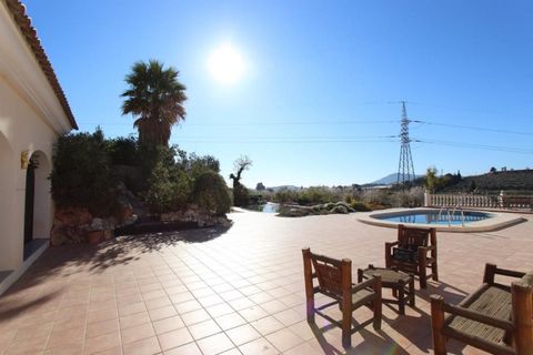 Villa i La Nucia, Alicante, La Nucia - € 1.200.000 | Ref: C7004* - foto 13