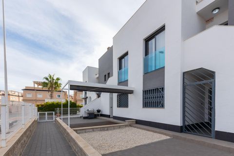 Bungalou a Torrevieja, Alicante, Torrevieja - € 269.900 | Ref: 21-SMK07/776 - foto 5