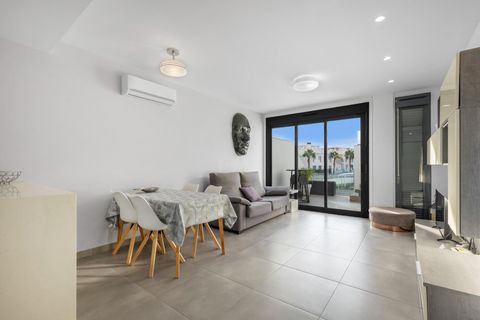 Bungalou a Torrevieja, Alicante, Torrevieja - € 269.900 | Ref: 21-SMK07/776 - foto 6