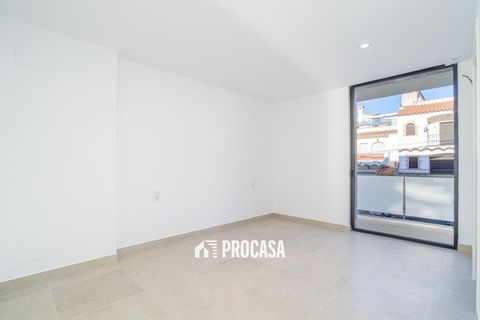 Villa i Empuriabrava, Gerona, Empuriabrava - € 585.000 | Ref: 4035 - foto 9