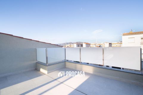 Villa i Empuriabrava, Gerona, Empuriabrava - € 585.000 | Ref: 4035 - foto 32