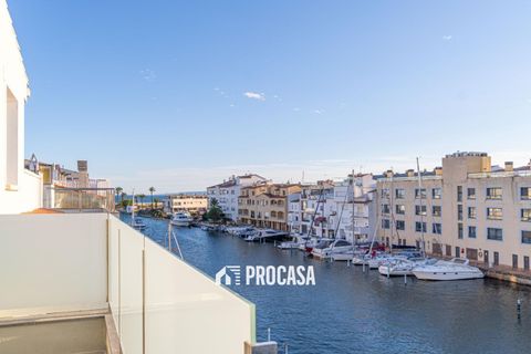 Villa i Empuriabrava, Gerona, Empuriabrava - € 585.000 | Ref: 4035 - foto 42