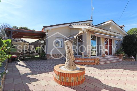 Villa i Montserrat, Valencia, Montserrat - € 330.000 | Ref: 091428 - foto 1